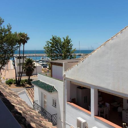 Room In Guest Room - Private Room In The Fishing Port Of ماربيا المظهر الخارجي الصورة
