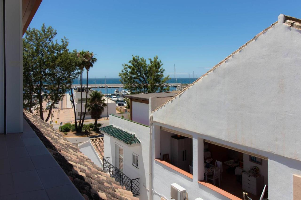Room In Guest Room - Private Room In The Fishing Port Of ماربيا المظهر الخارجي الصورة