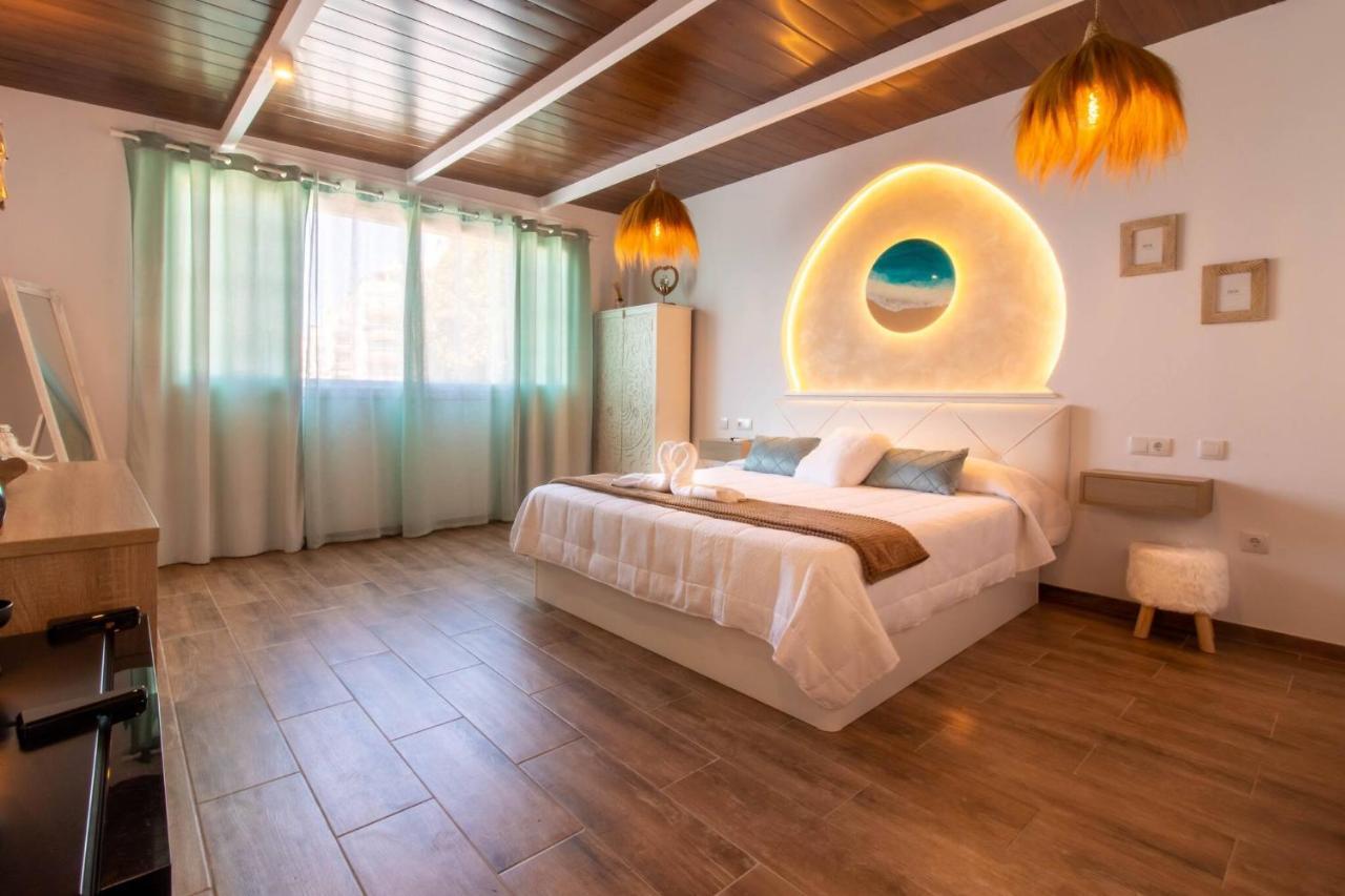 Room In Guest Room - Private Room In The Fishing Port Of ماربيا المظهر الخارجي الصورة